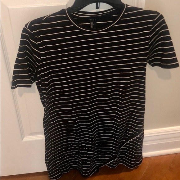 ❤️NWOT Forever 21 size small T-shirt  striped dress-offers welcomed!❤️ - Picture 2 of 4